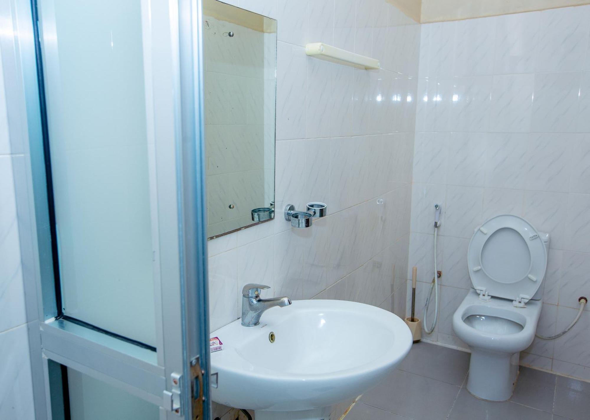 Kays Lodge Dar es Salaam Eksteriør billede