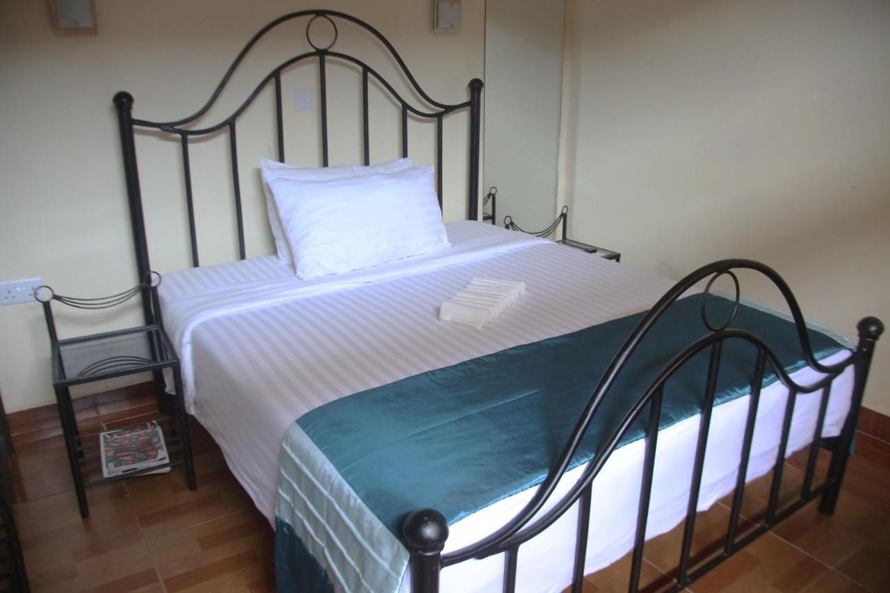 Kays Lodge Dar es Salaam Eksteriør billede