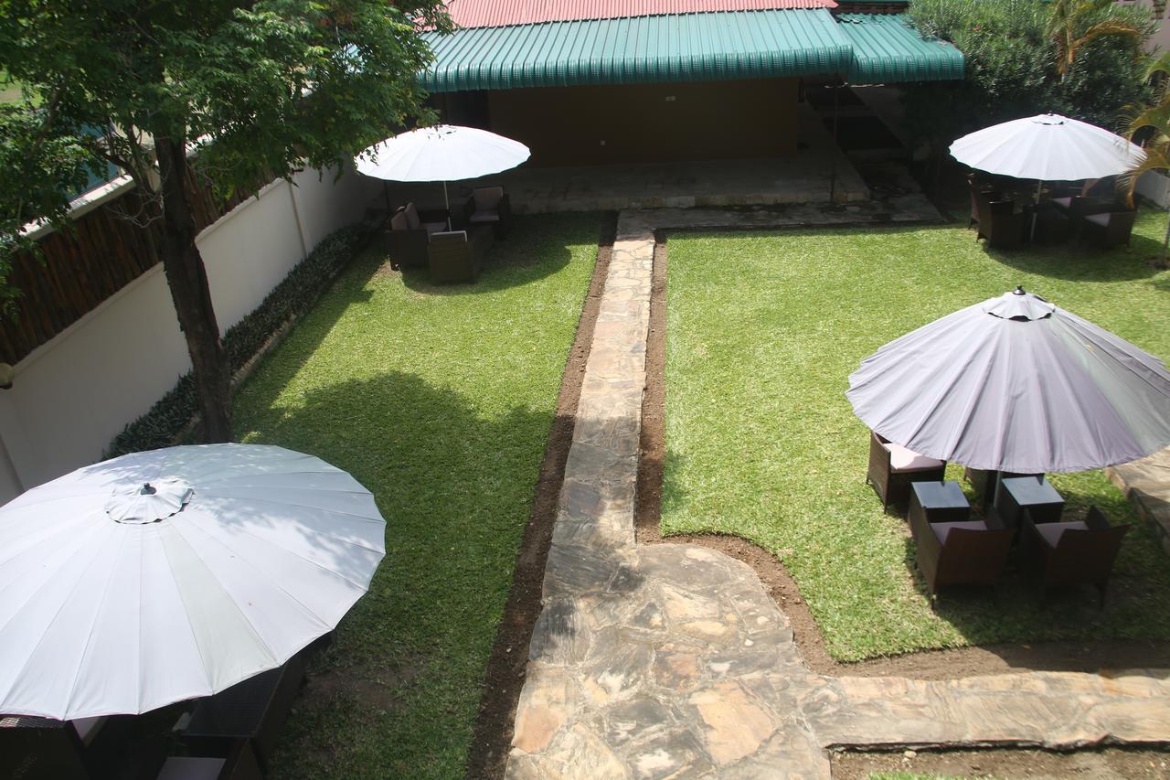 Kays Lodge Dar es Salaam Eksteriør billede